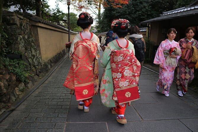 1 Hour Geisha Show in Kyoto - What Happens in the 1 Hour Geisha Show (and What It Does Not)