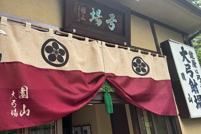 160 Years Authentic Seated Archery Experience in Kyoto - Stepping into Kyoto kyudo at a 160-year-old dojo