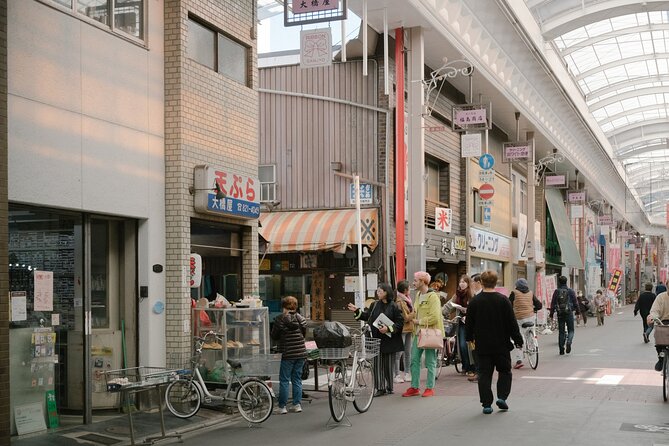 3 Hour Vegan Walking Tour with Lunch - Four Shop Tastings and Real Shopkeeper Moments