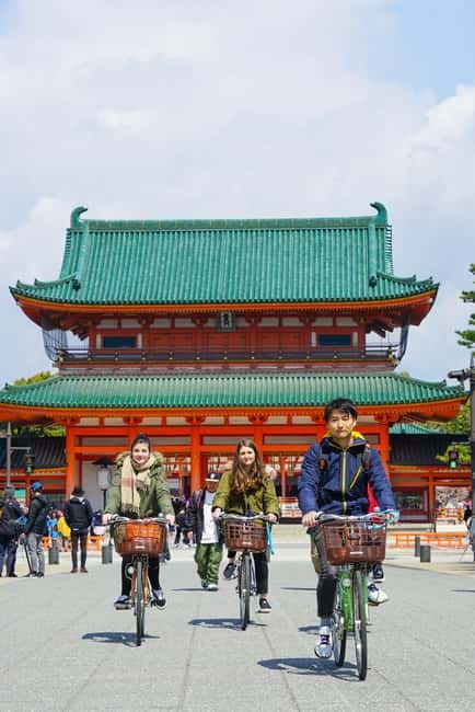 4.5-hr Kyoto Historical Highlights Bike Tour with UNESCO - Getting Oriented at Kyoto Station, 7-Eleven Start Point