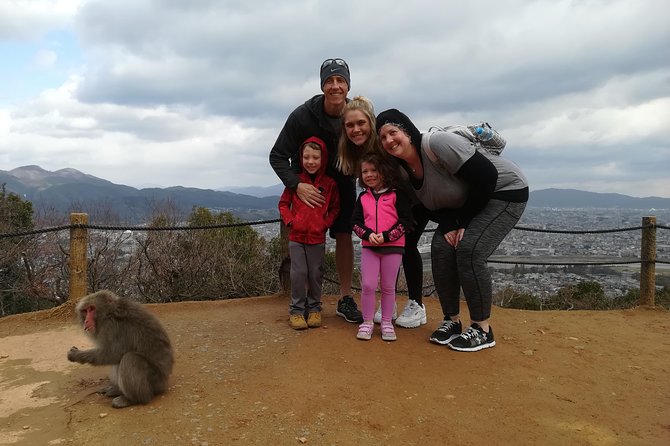 Afternoon Kyoto Bike Tour: Bamboo Forest, Monkeys & Hidden Spots - Meeting at Saga-Arashiyama Station, bikes, and the real ride pace