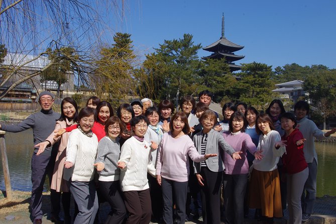 All must-sees in 3 hours - Nara Park Classic Tour! From JR Nara! - Kofuku-ji Temple Finish: Five-Storied Pagoda and Your Next Steps