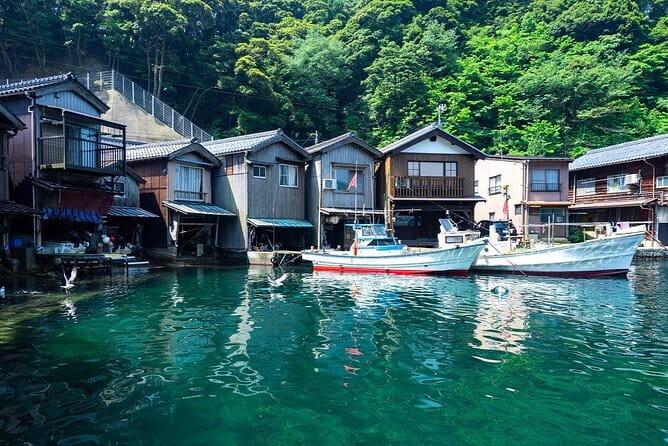 Amanohashidate & Ine Boathouse Full-Day Tour from Kyoto or Osaka - Amanohashidate: Pines, Pine-Air Photos, and the Bridge-Like Sandbar