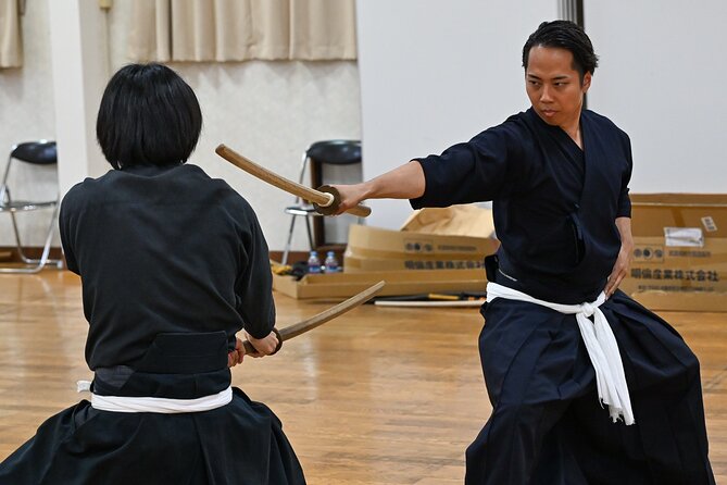 Ancient Katana Training in Kyoto with Local Students - Getting to the meeting point near Honmachi (and why timing matters)