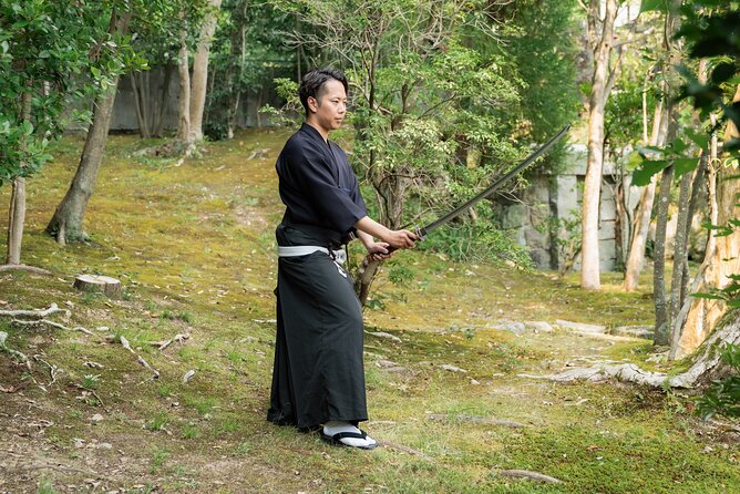 Ancient Katana Training in Kyoto with Local Students - What to bring, what to expect physically, and how to feel comfortable