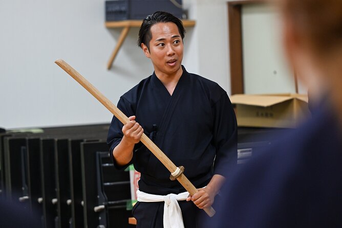 Ancient Katana Training in Kyoto with Local Students - Meet Shogo and the Asayama Ichiden Ryu Hyōhō lineage