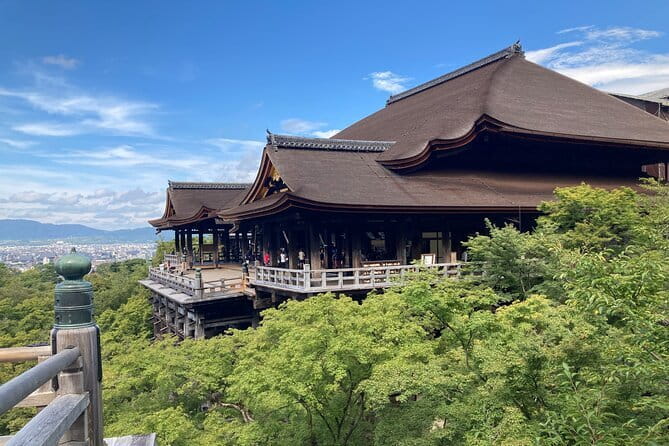Arashiyama Walking Tour with Optional Sagano Romantic Train Ride - Walking the Arashiyama Bamboo Forest (45 minutes you can actually enjoy)