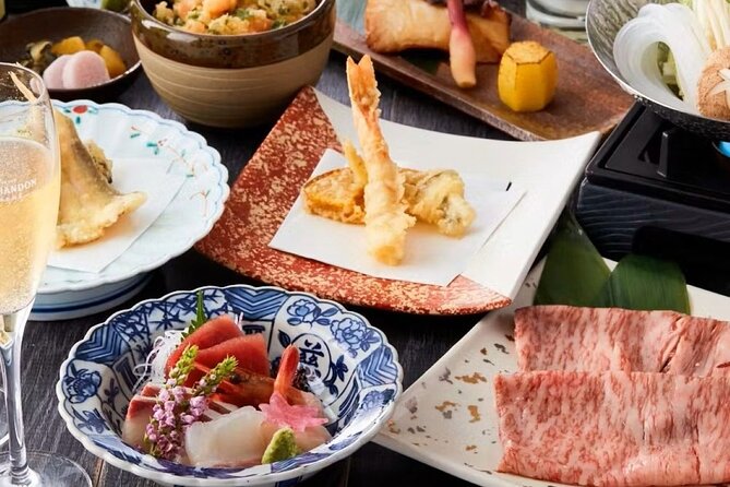 Authentic Maiko Experience＆Kyoto Dinner (Free drink) at Noh Stage - The interaction: what “talking with a maiko” actually means