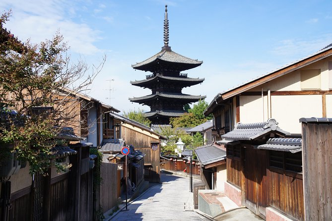 Carefree Private Exploration of Fushimi Inari, Gion, Kiyomizudera, and More - Key highlights you will feel right away