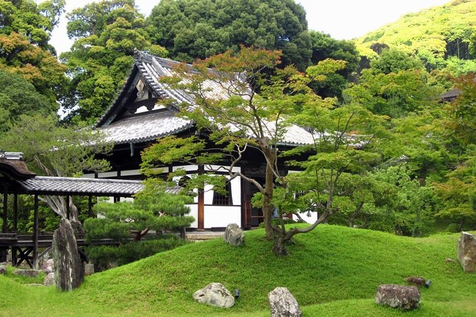 Carefree Private Exploration of Fushimi Inari, Gion, Kiyomizudera, and More - Yasaka Pagoda views: the Eastern Mountain skyline moment