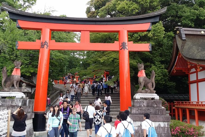 Carefree Private Exploration of Fushimi Inari, Gion, Kiyomizudera, and More - Start at Inari Station, then step into Fushimi Inari-taisha