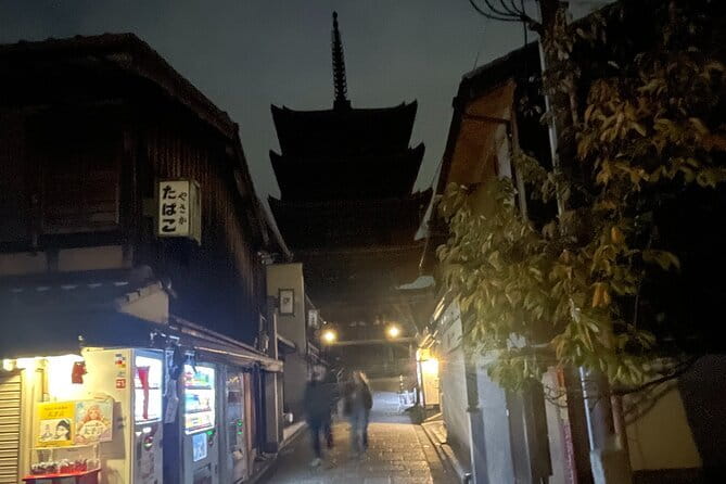 Discover Kyoto at Night by Bike - Bikes, riding skill, and what to wear
