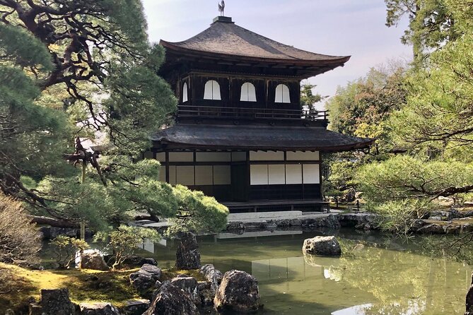 Early Bird E-biking through East Kyoto - How the e-bike keeps a big day realistic