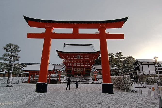 Early Half Day to Kyoto Highlights - Fushimi Inari-taisha: red gates, Shinto basics, and breathing room