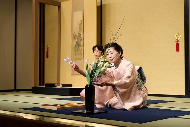 Experience Japan's Traditional Culture Night Tour in Kyoto - Timing and group size: why this feels short but not rushed