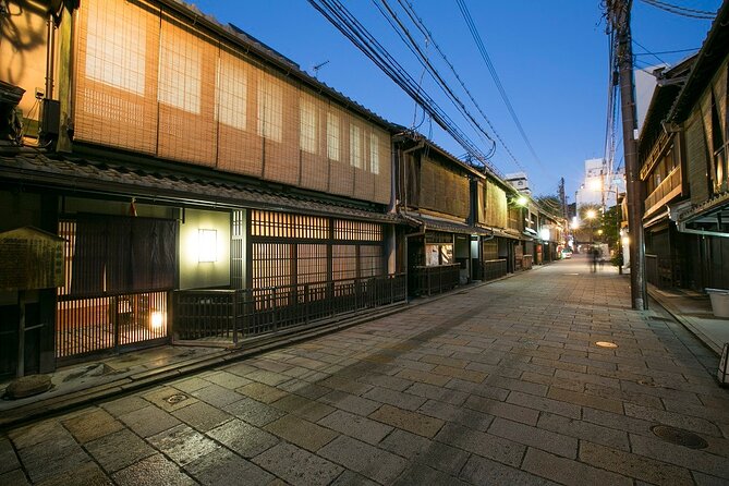 Experience Japan's Traditional Culture Night Tour in Kyoto - Is this the right fit for you?