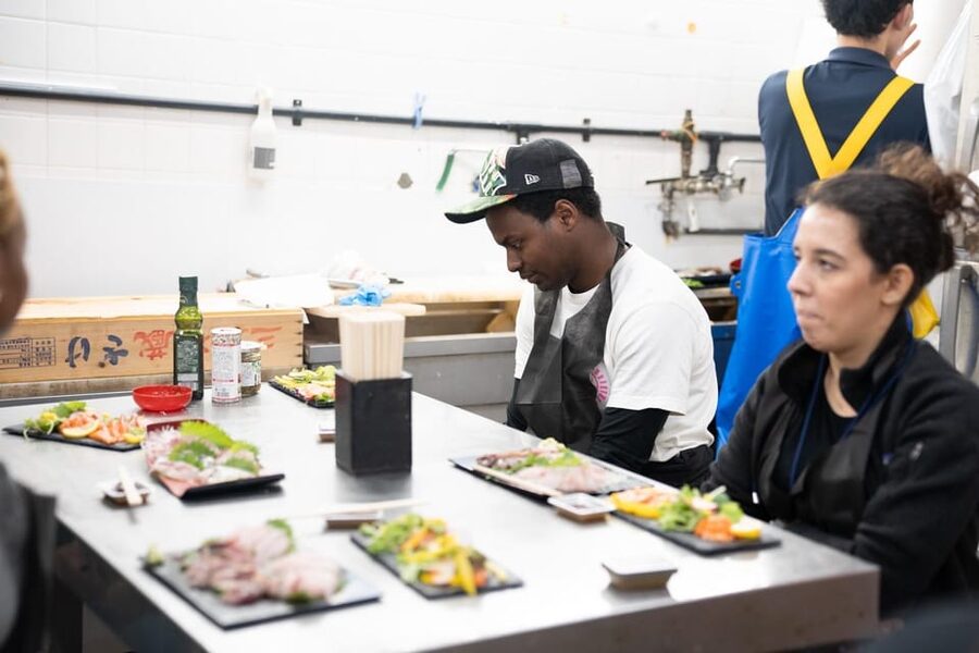 Fish cutting class - Why Filleting Fish Changes How You Taste Sashimi