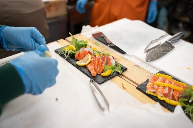 Fish Cutting workshop in Kyoto Japan - Your safety briefing and first lessons on handling raw fish