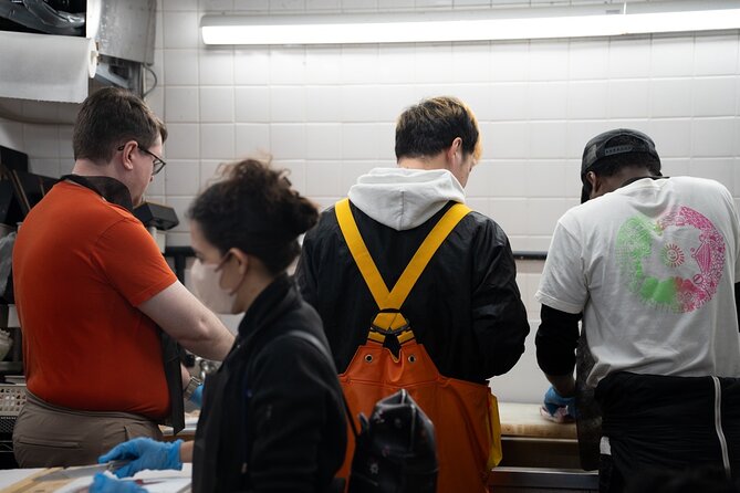 Fish Cutting workshop in Kyoto Japan - Eating the sashimi you prepared, so you truly go home satisfied