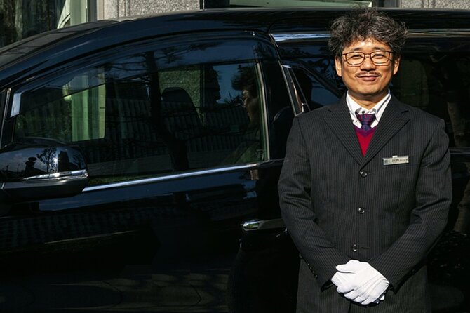 From Osaka: 10-hour Private Customizable Tour to Kyoto - Riding a private car from Osaka to Kyoto, the smart way