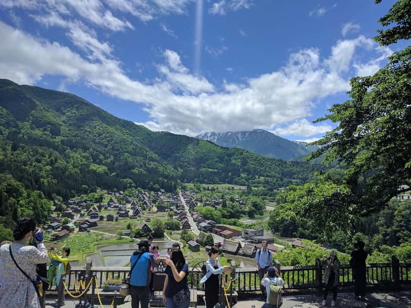 From Osaka/Kyoto: Shirakawa-go and Gokayama Day Tour - Gokayama: a quieter walk through Gassho-zukuri farmhouses