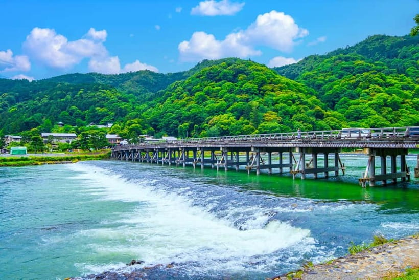 From Osaka: Sagano Train Ride and Kyoto Guided Day Tour - The Sagano Romantic Train from Arashiyama to Kameoka
