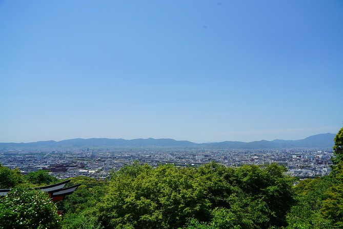 Fushimi Inari Hidden Hiking Tour (Private Option Available) - Catching the view, then the Fushimi-Momoyama Castle connection