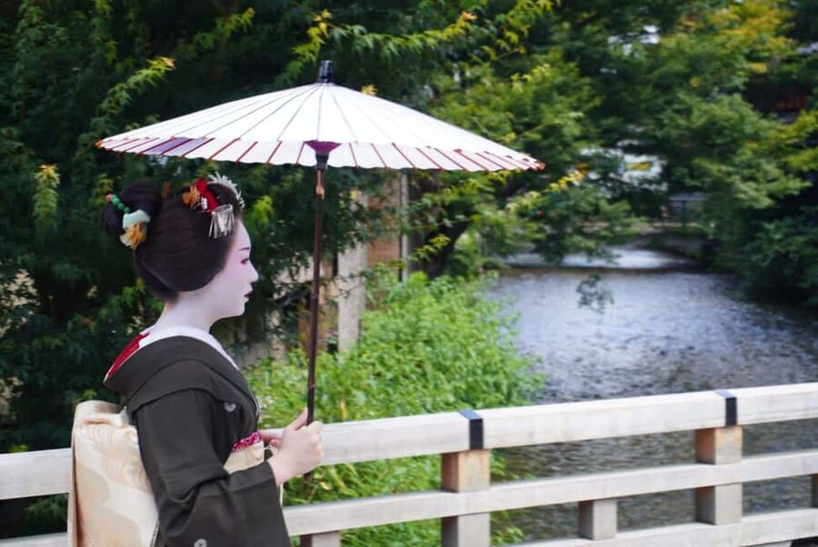Gion at Night: Secrets and Legends of the Geishas - Key points to know before you go
