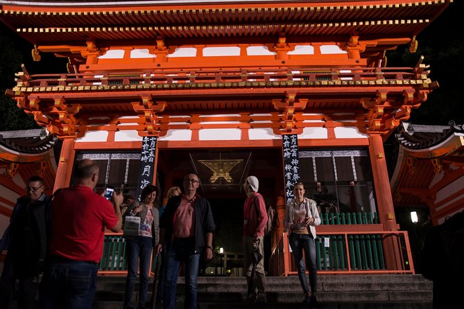 Guided Gion Tour: Explore Kyoto’s Historic Geisha District - What the guide experience feels like, especially with Ahmed