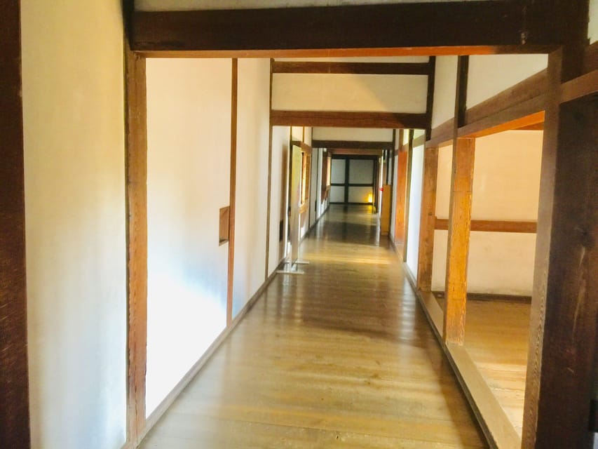Himeji: Private Guide Tour of the Castle from Osaka or Kyoto - Entering Himeji Castle: the keep, the dates, and the why behind the design