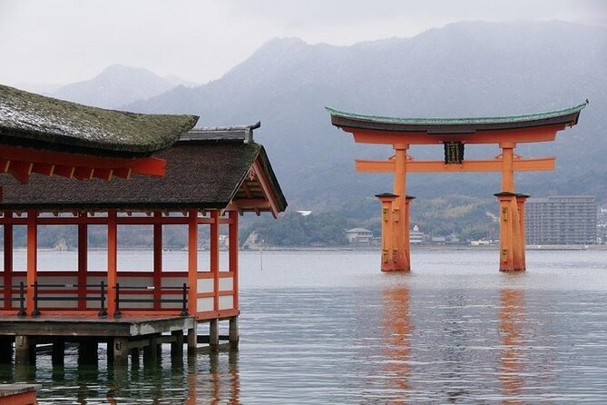 Hiroshima and Miyajima 1 Day Tour for who own the JR Pass only - The guide experience: English help, WhatsApp coordination, and real-world care