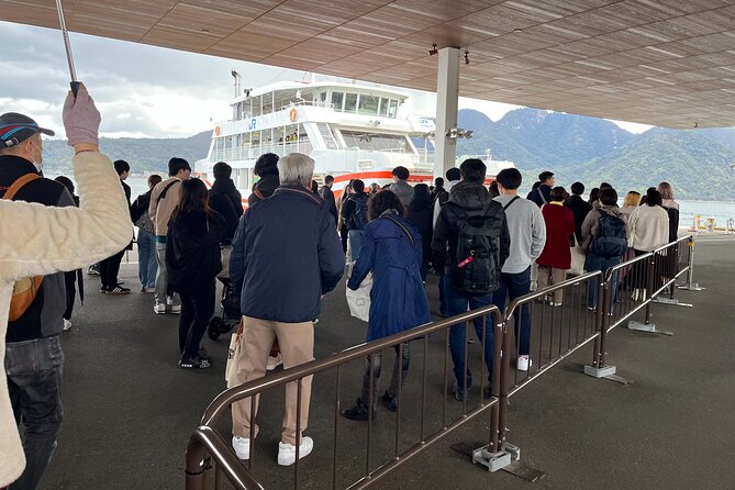 Hiroshima Private Guided Tour from Osaka or Kyoto - Itsukushima Shrine and the Torii at Tide