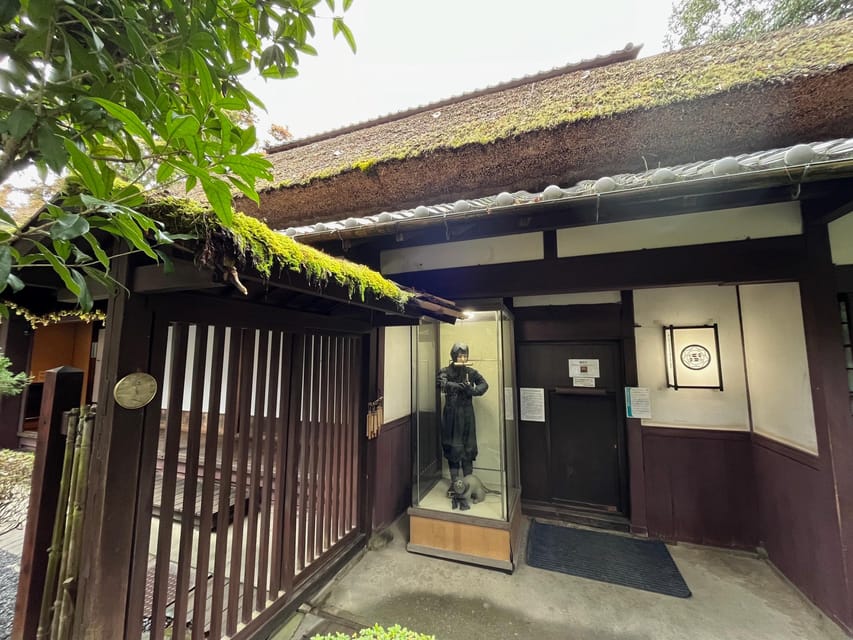 Iga: Full-Day Private and Unique Guided Ninja Experience - Ueno Castle and the city walk in ninja outfit