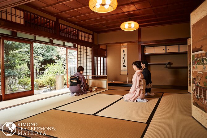Kimono Tea Ceremony at Kyoto Maikoya, NISHIKI - Making matcha step-by-step with high-quality powder