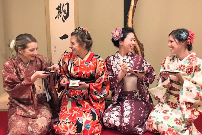Kimono Tea Ceremony at Kyoto Maikoya, NISHIKI - The ceremony includes teaching, pacing, and a calm moment