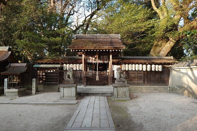 KIYOTO’s Kyoto Private E-Cycling Tour: Highlights & Hidden Gems - Hokan-ji (Yasaka Pagoda): A Kyoto Postcard From Higashiyama