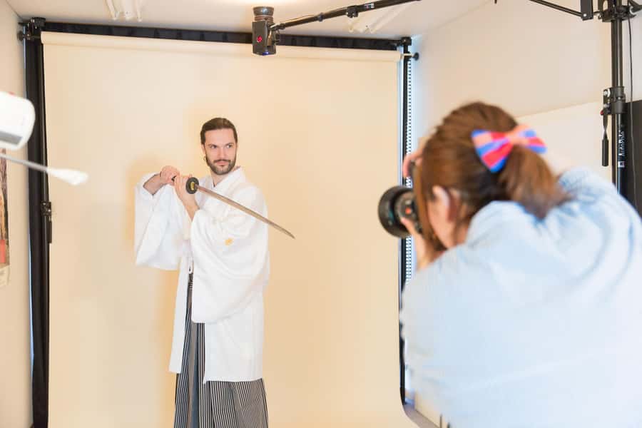 Kyoto: 2-Hour Maiko Makeover and Photo Studio Shoot - Who should book this maiko makeover, and who should skip it