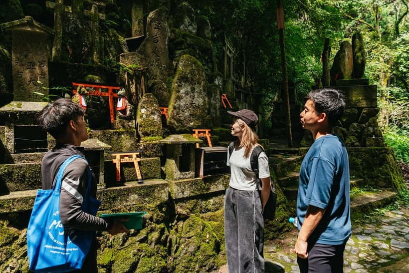 Kyoto: 3-Hour Fushimi Inari Shrine Hidden Hiking Tour - From FamilyMart to quiet start by Tofukuji Station