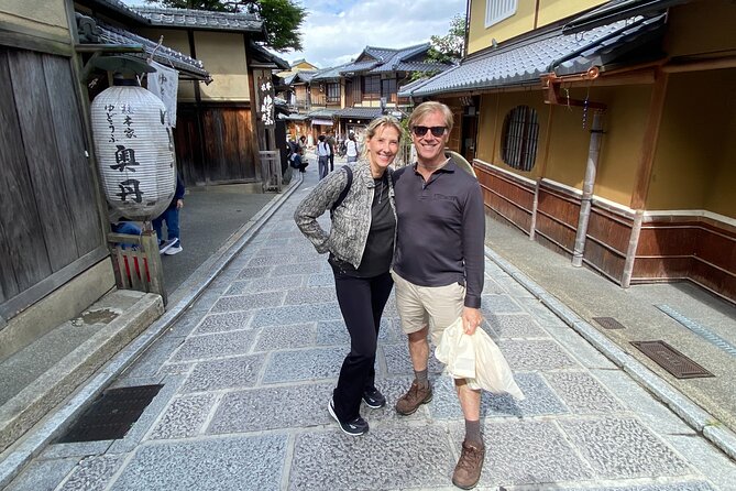 Kyoto 4 hr Gion Private Guided Tour & Maiko or Geisha Dinner - Should you book this Gion dinner tour?
