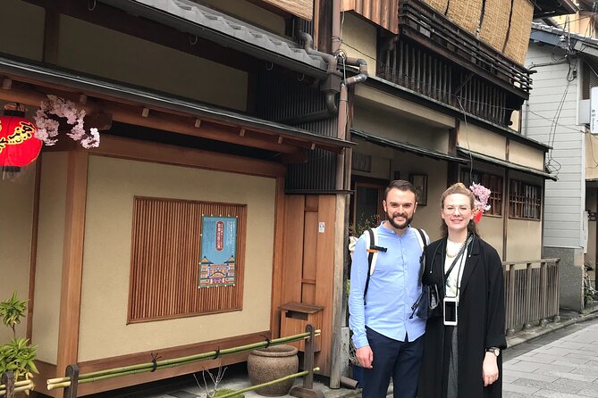 Kyoto 4 hr Gion Private Guided Tour & Maiko or Geisha Dinner - FAQ
