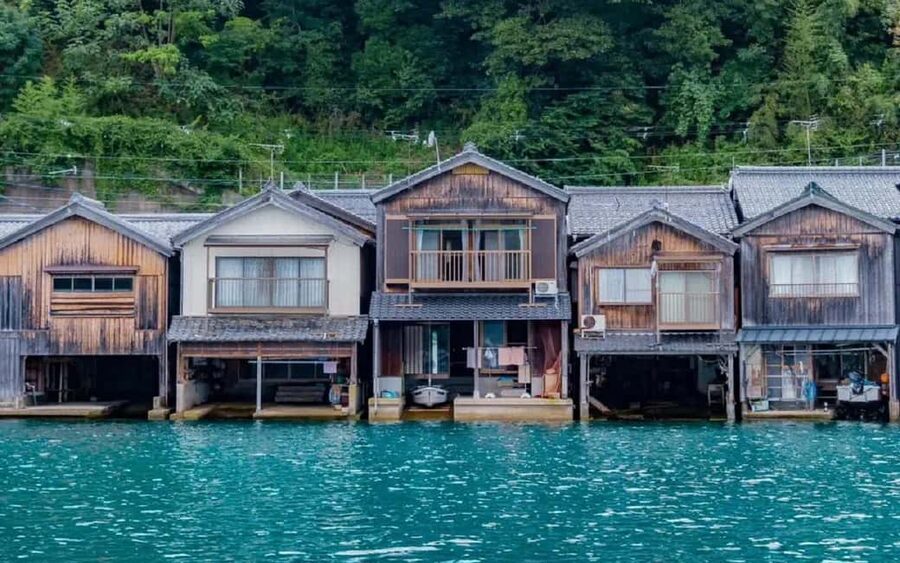 Kyoto Amanohashidate,Ine Bay Trip with Optional boat/Ropeway - The sandy path, rotating bridge, and how to enjoy it without rushing