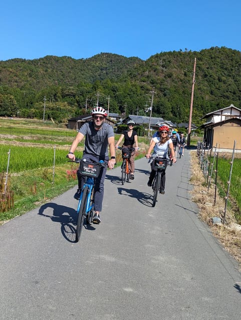 Kyoto: Arashiyama Bamboo Forest Morning Tour by Bike - Meeting Point, Bikes, Helmets, and How the Ride Actually Feels