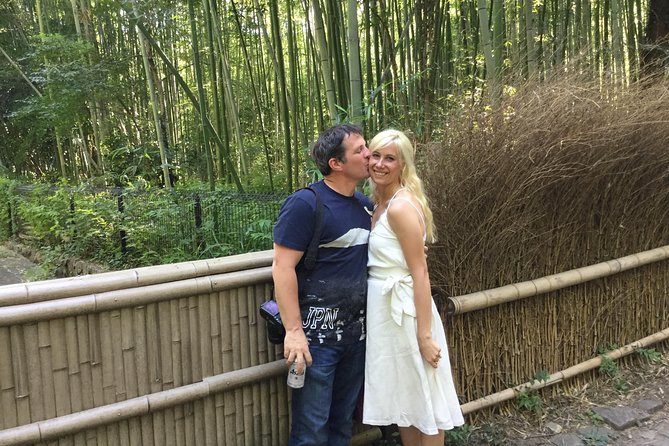Kyoto Arashiyama & Sagano Bamboo Private Tour with Government-Licensed Guide - Tenryu-ji and Arashiyama temple gardens: Zen calm when crowds surge nearby