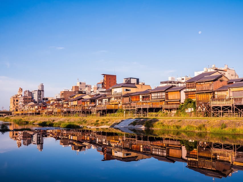 Kyoto: Authentic Biking Half Day Experience - Meeting at Gojo Station and Staying Together