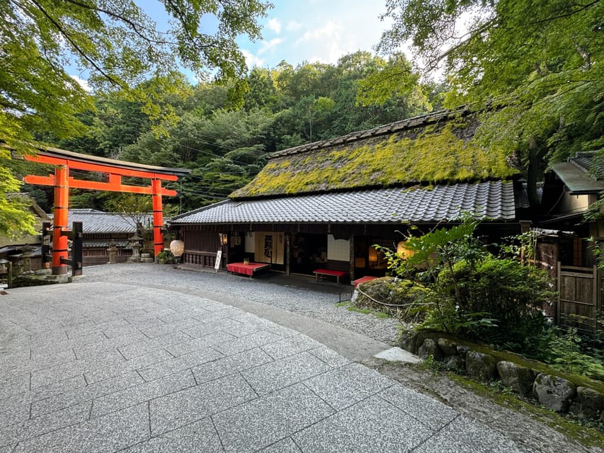 Kyoto: Avoid the Crowds at the Hidden Gems of Arashiyama - Saga Toriimoto preserved street and shop stops for cocoon dolls and washi paper