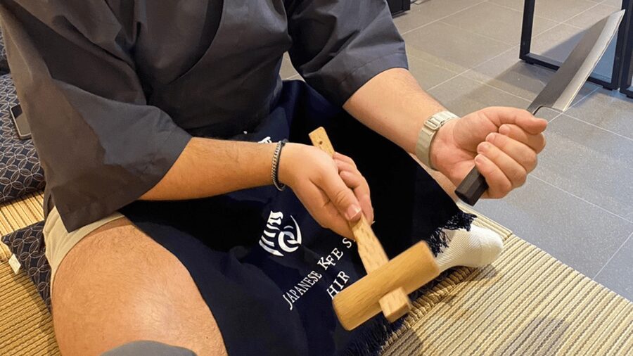 Kyoto: Beginner Knife Sharpening & Handle Fitting Workshop - Sharpening the edge: what the 2-hour format actually teaches