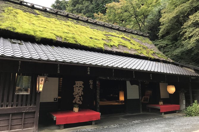 Kyoto: Descending Arashiyama (Private) - Okochi Sanso Garden and Sagano Bamboo Grove at the right moment