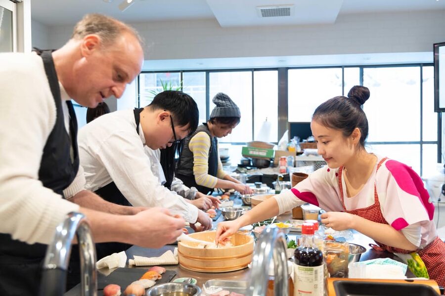 Kyoto: Enjoy Sushi & Market Tour! Best for Family & Couple! - Vinegar rice and sushi shaping you can repeat at home
