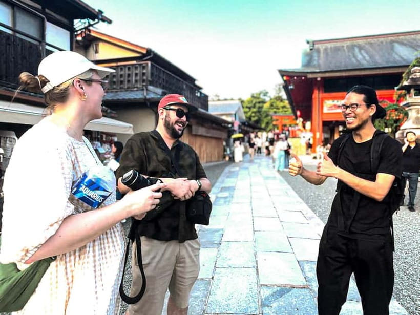 Kyoto: Fushimi Inari Night Walking Tour with Guide - Getting started at JR Inari Station (and why it matters)