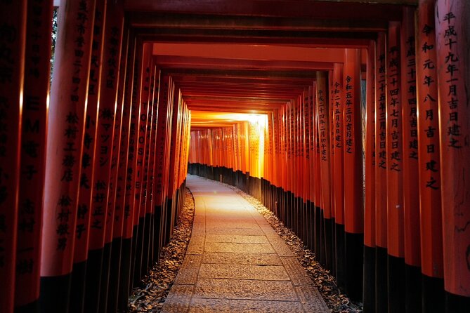 Kyoto Fushimi-Inari Night Walking Tour - The main stop: Fushimi Inari Taisha and the torii climb in evening light